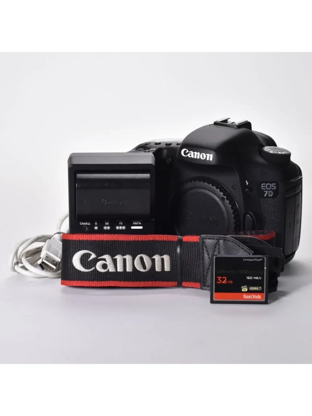 Canon EOS 7D DSLR Camera 18MP 8fps HD Video 21,121 Clicks Professionally Tested